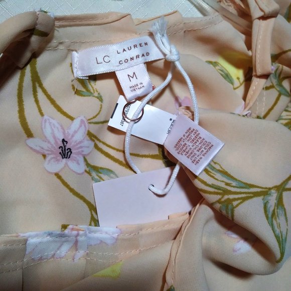 Lauren Conrad Floral Print Cap Sleeve Yellow Women's Blouse Top- Size M - Picture 4 of 4